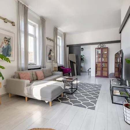 Quaint And Cozy 2-br In The Center Lejlighed *